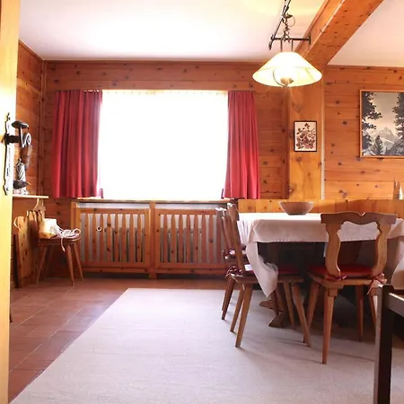 Chalet Spacious & Central For Up To 12 Guest, Chalet Haut-praz